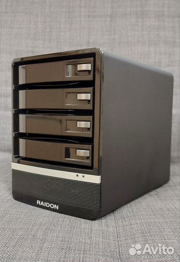Внешний накопитель raidon GR5630-SB3, на 4 HDD