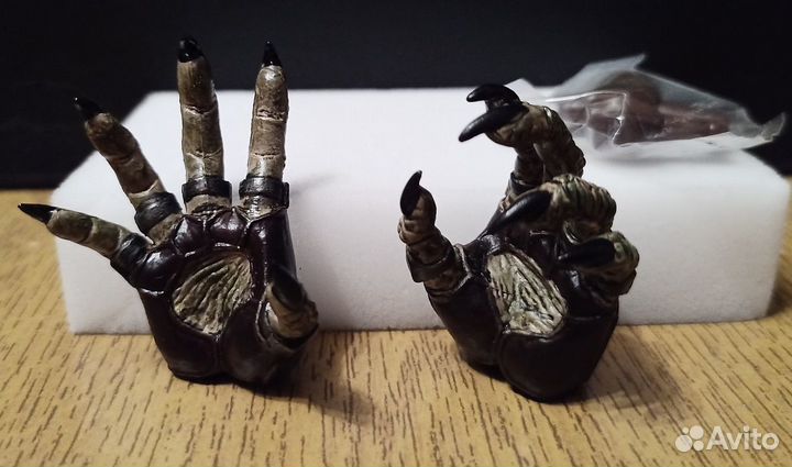 1/6 Predator hands Руки Хищника Hot Toys