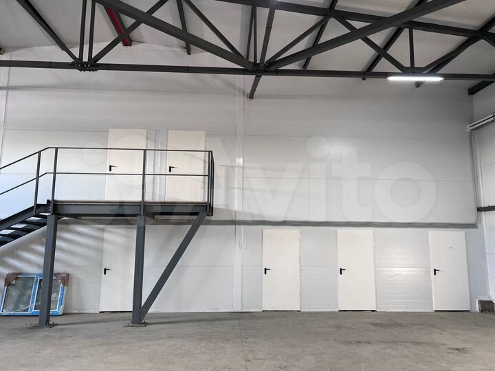 Склад, 770 м² Качественный формат