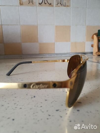 Солнцезащитные очки