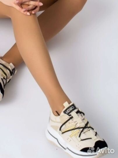 Новые кроссовки