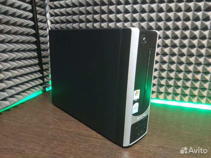 Компьютер под кассу 4 ядра +4GB+SSD 120GB