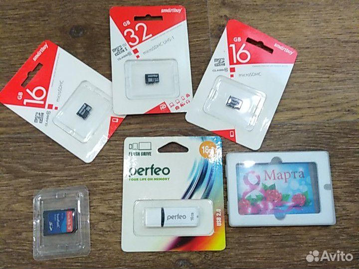Карта памяти MicroSD