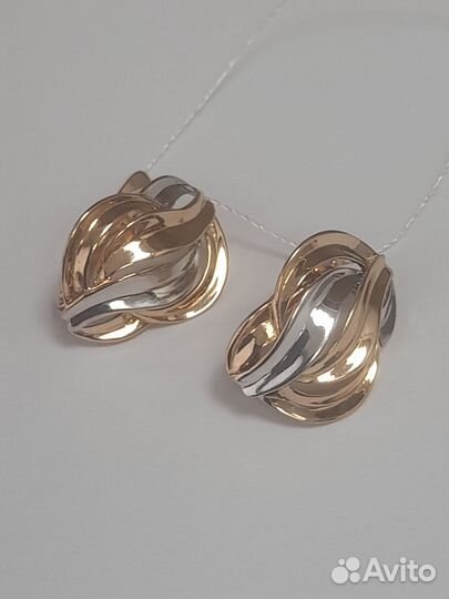 Золотые серьги