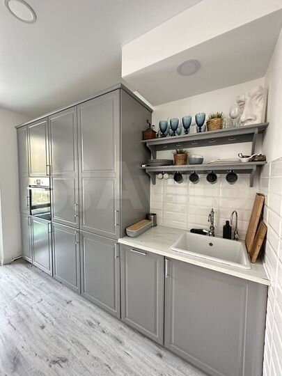 3-к. квартира, 89,6 м², 1/3 эт.