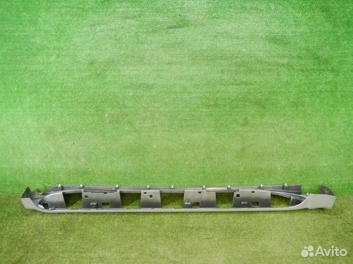 Накладка на порог (наружная) Toyota Land Cruiser