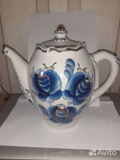 Гжель винтажная посуда в золоте