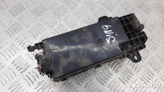 Блок предохранителей mitsubishi L200 K4T (6NI05M10