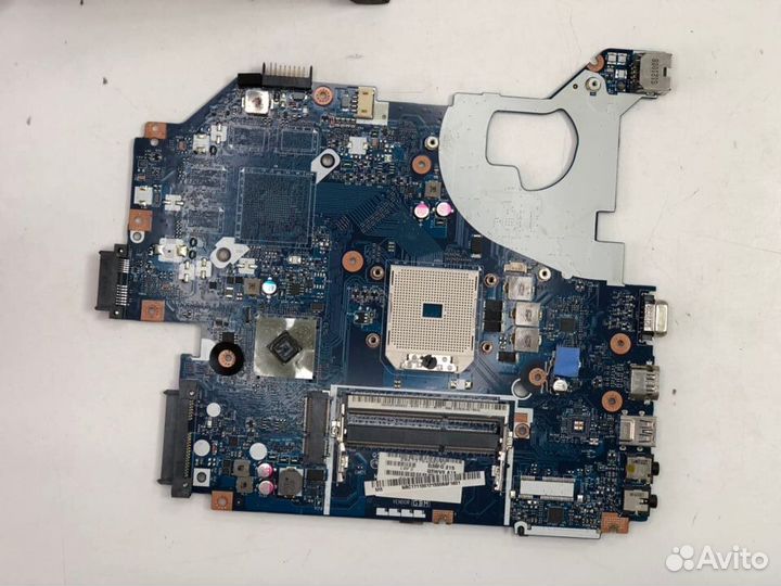 Материнская плата Q5WV8 LA-8331P Acer V3-551