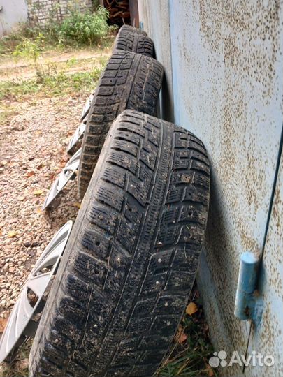 Колеса зимние 225/60 R16