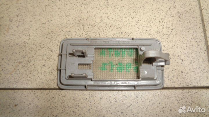 Плафон салонный Toyota RAV4 (XA30) 2005-2012