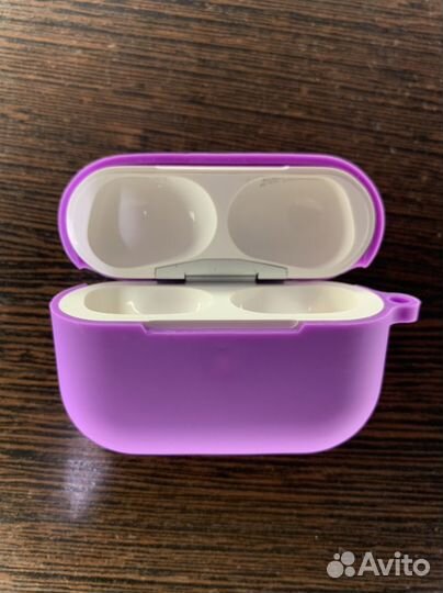 Силиконовый чехол на airpods 2 / 3