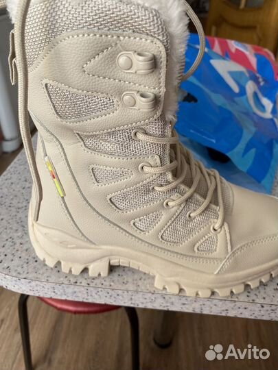 Треккинговые ботинки женские 39размер