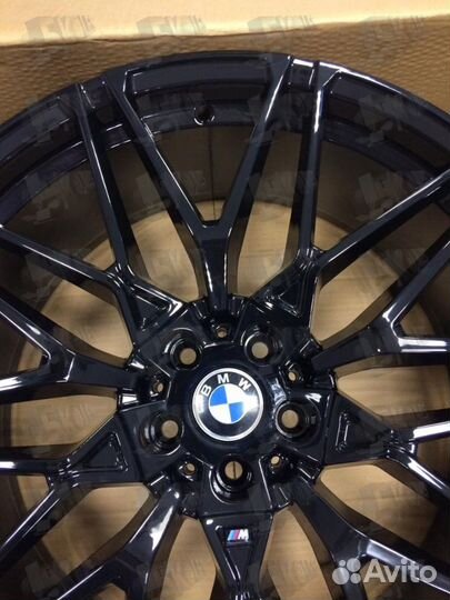 Литые диски на BMW X5 x6 X7 R21