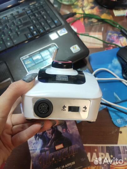 Аппарат для маникюра и педикюра