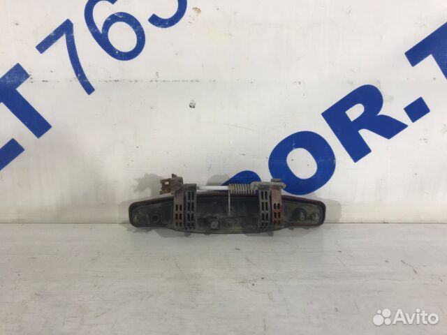 Ручка двери передняя левая renault sandero 1 1.6 м