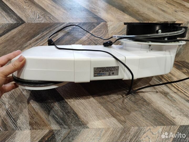 Маникюрная вытяжка, встраиваемый пылесос в стол