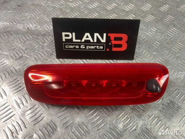 Стоп-сигнал дополнительный задний Hyundai Santa Fe