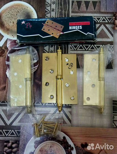 Продам дверь со стеклом