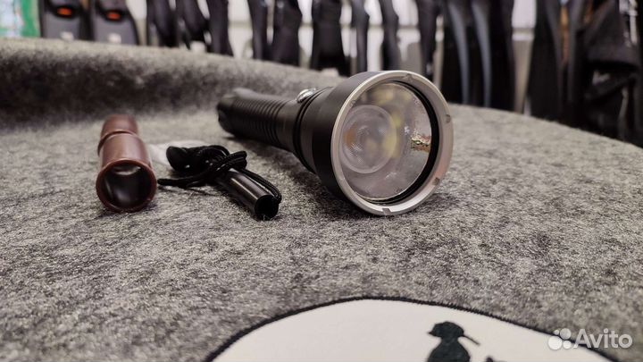 Фонарь для подводной охоты и дайвинга, D170M