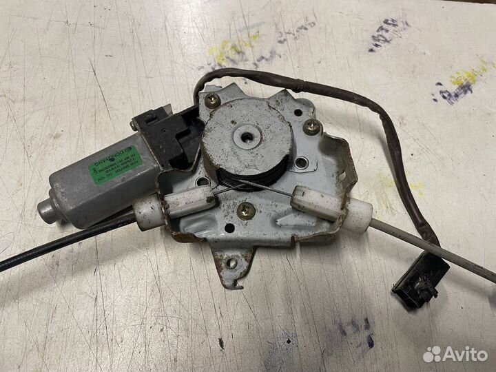 Стеклоподъемник передний правый Almera Classic B10