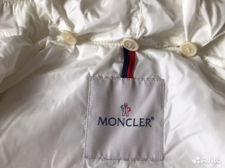 Ветровка Moncler