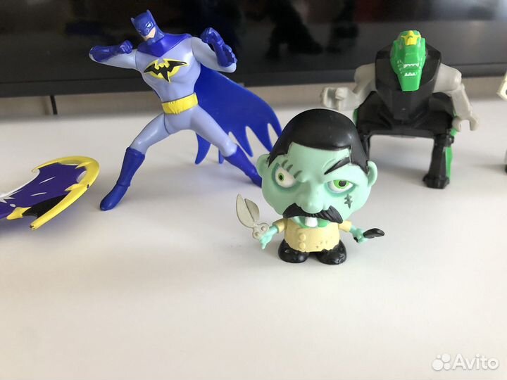 Фигурки героев цена за все