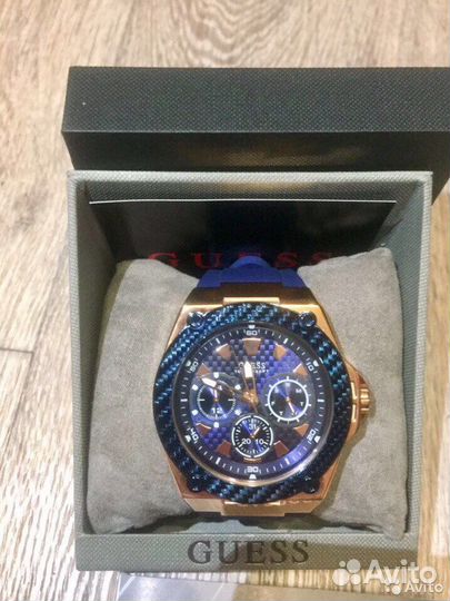 Часы наручные Guess W1094L2