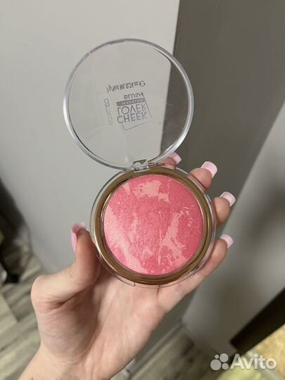 Румяна catrice 010 розовые