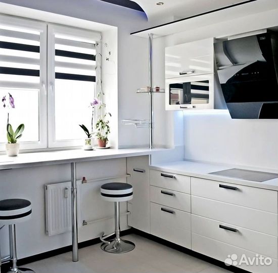 Прямой гарнитур от фабрики на заказ