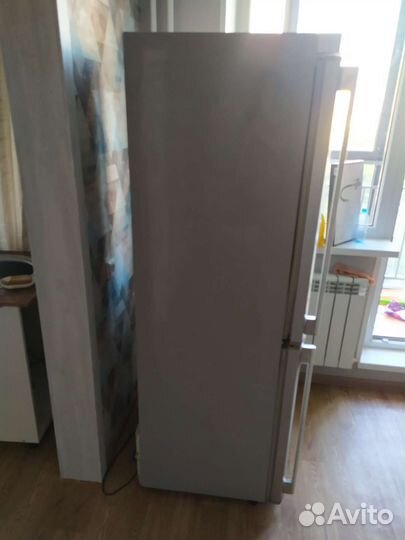 Холодильник samsung