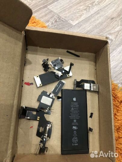 Продам запчасти айфон 11