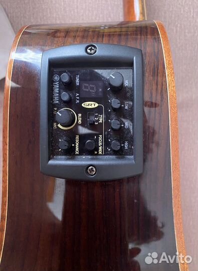 Полный массив Yamaha A3R гитара