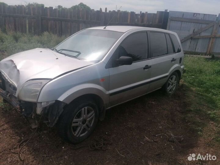 Ford Fusion 1.4 AMT, 2005, битый, 67 774 км