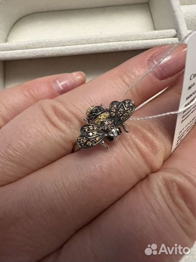 Серебряное кольцо женское 925