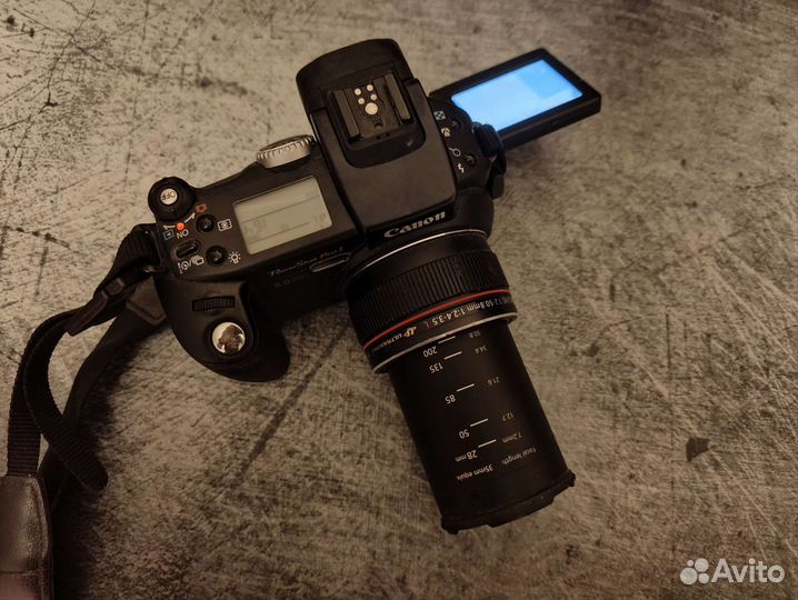 Canon PowerShot Pro1