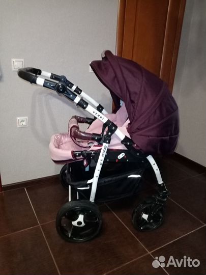Продам детскую коляску Verdi Futuro 2 в 1