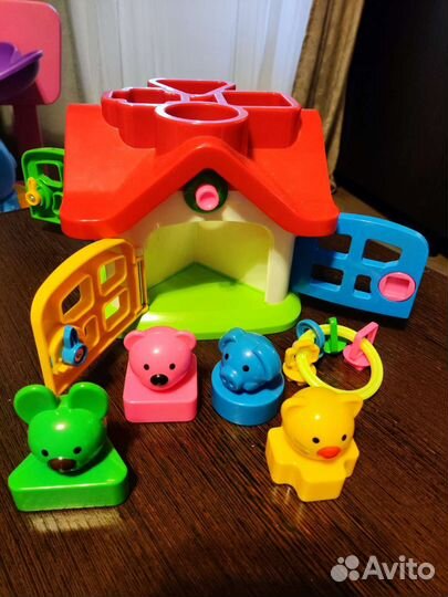 Игрушка сортер логический теремок