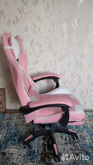 Игровое кресло розовое
