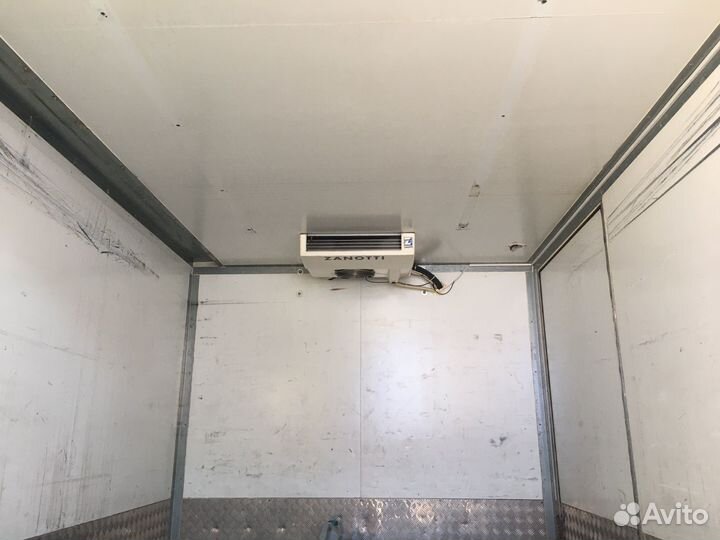 Nissan Cabstar рефрижератор, 2014