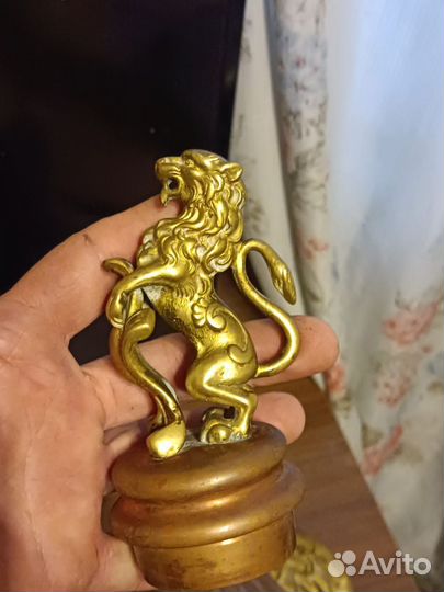 Рукомойник старинный