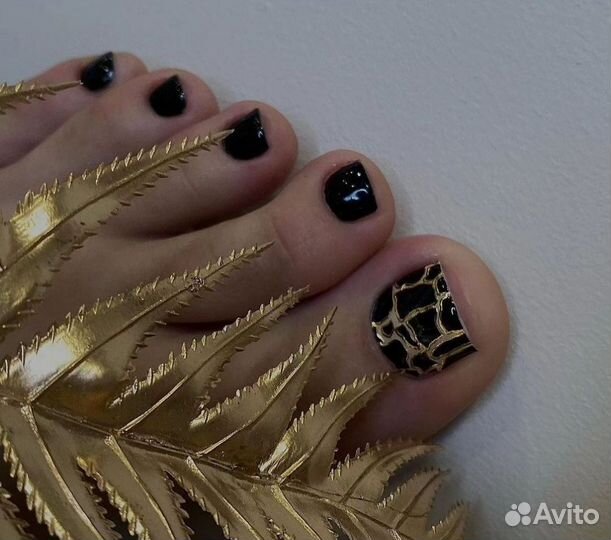 Педикюр на дому