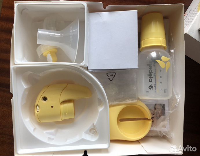 Молокоотсос электрический Medela Mini electric