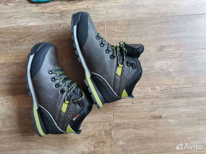 Трекинговые ботинки 43, 44,45 размер