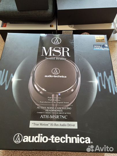 Наушники полноразмерные Audio-technica msr7nc