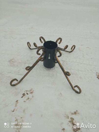 Подставка под елку металл,ковка В22*Ш50, диам11см