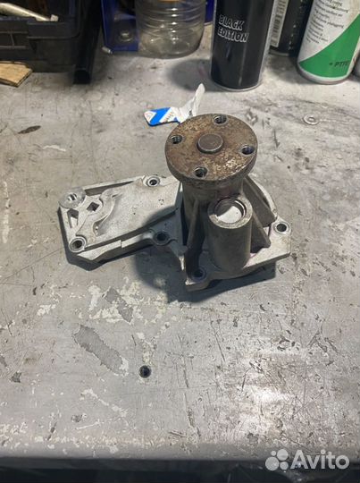 Помпа ford 1.6 ecobost 150л