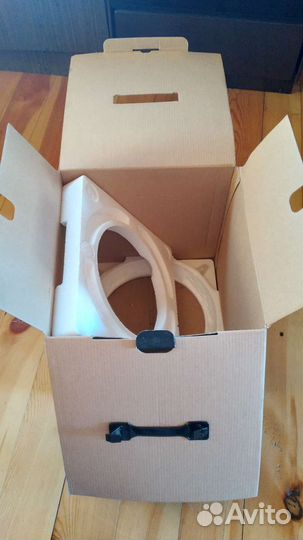 Коробка от мультиварки Redmond SkyCooker RMC-M40S