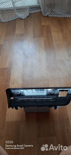 Штатное головное устройство toyota corolla 2015