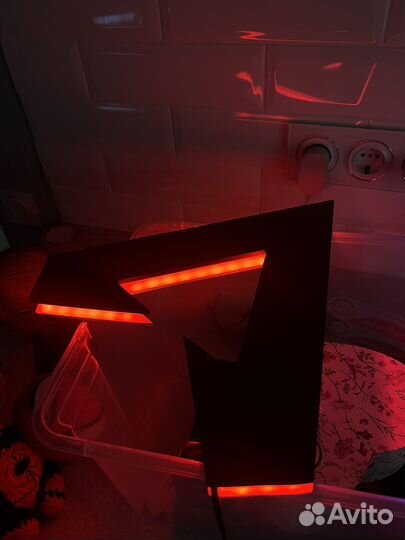 Светильник настенный apex